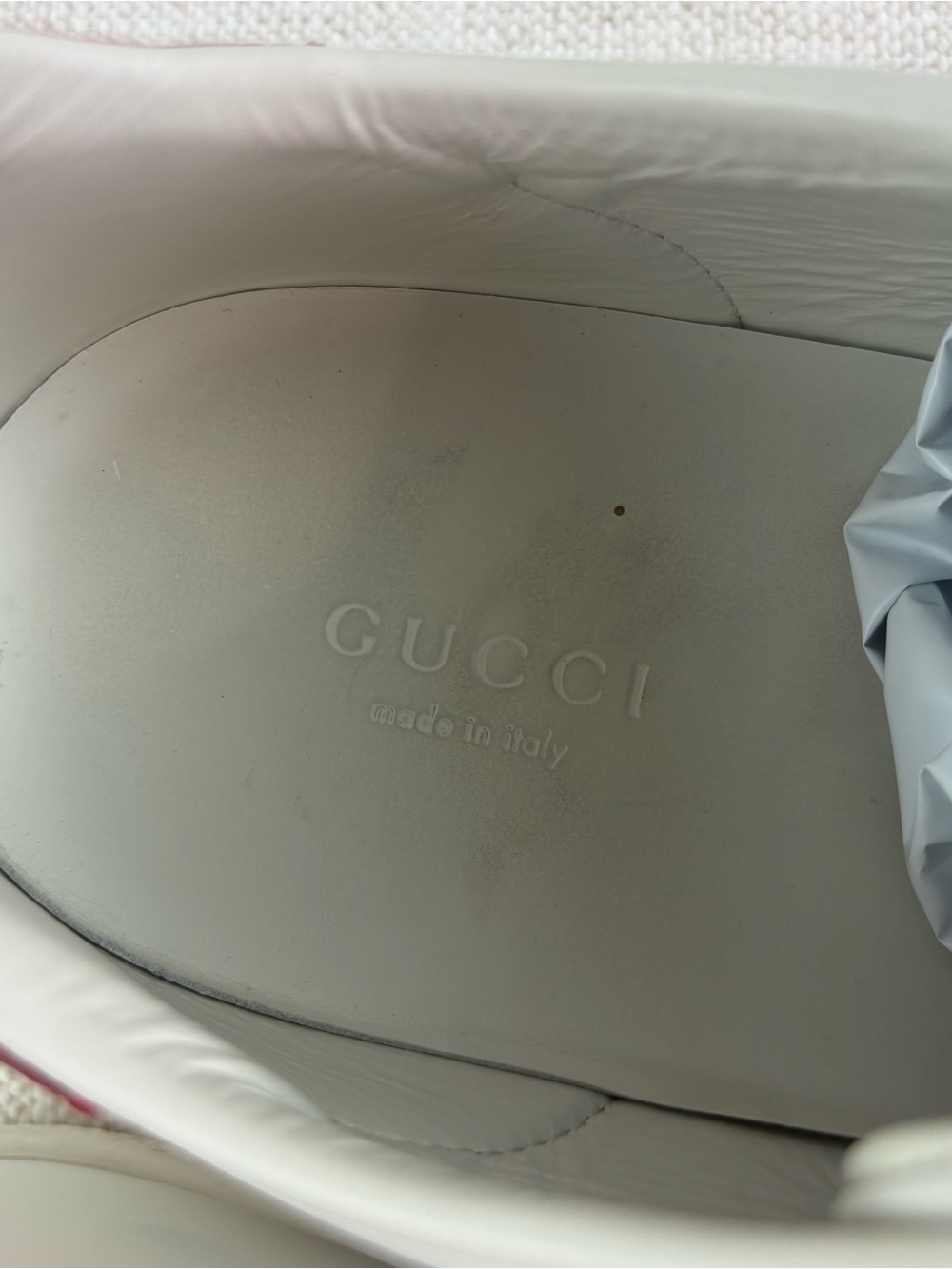 Gucci White Leather Sneakers with Red and Green Stripe and Red Heel - Picture 8 of 16